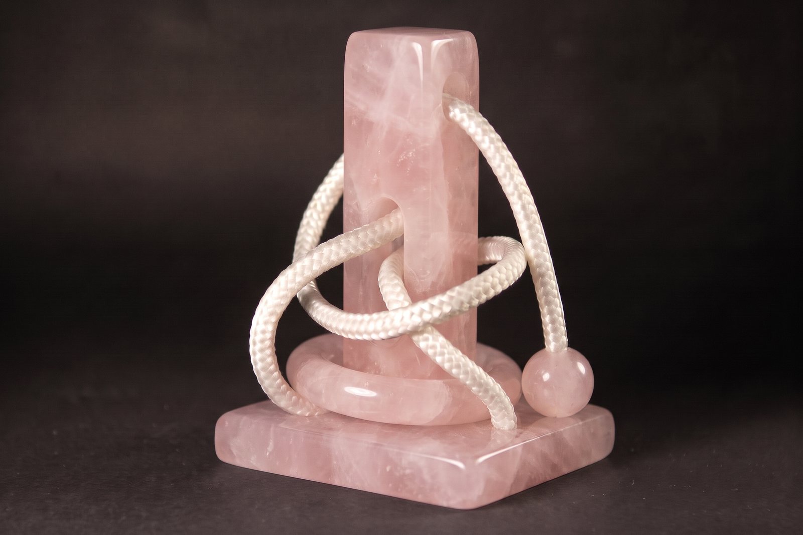 The da Vinci's Circle in rose quartz