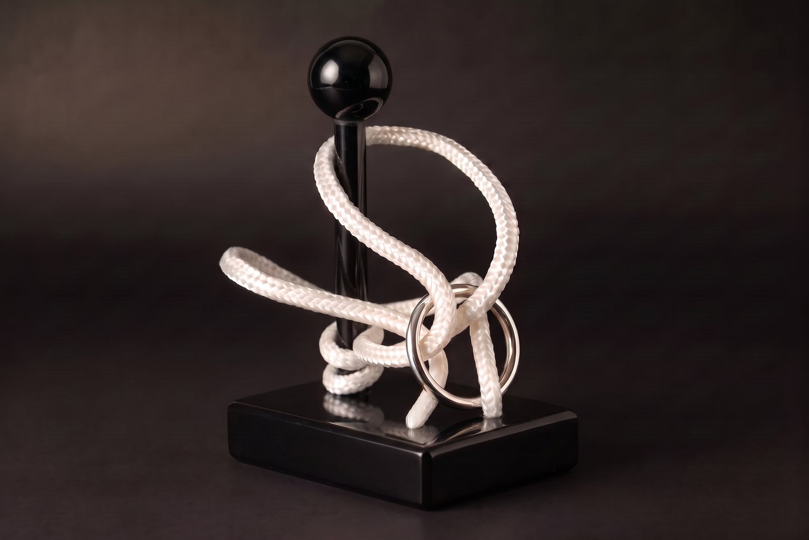 The Ring Tower in black onyx